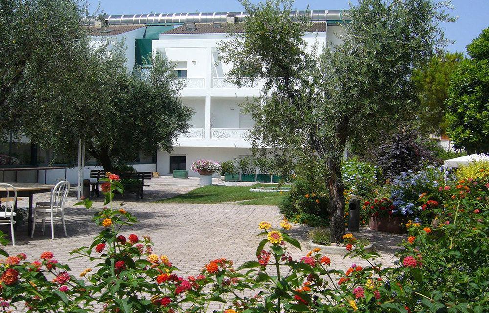 Eden Park Hotel Marina di Montemarciano Exterior foto